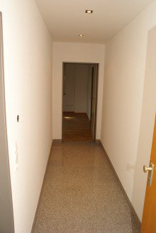 Diele Supersch�ne 2 Raum Wohnung direkt am Werner Park